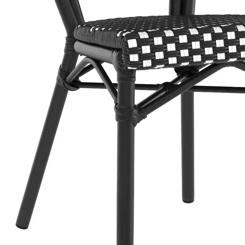 Chaise empilable de bistrot Thonet commerciale intérieure/extérieure Flash Furniture Lourdes, rotin synthétique et cadre en aluminium