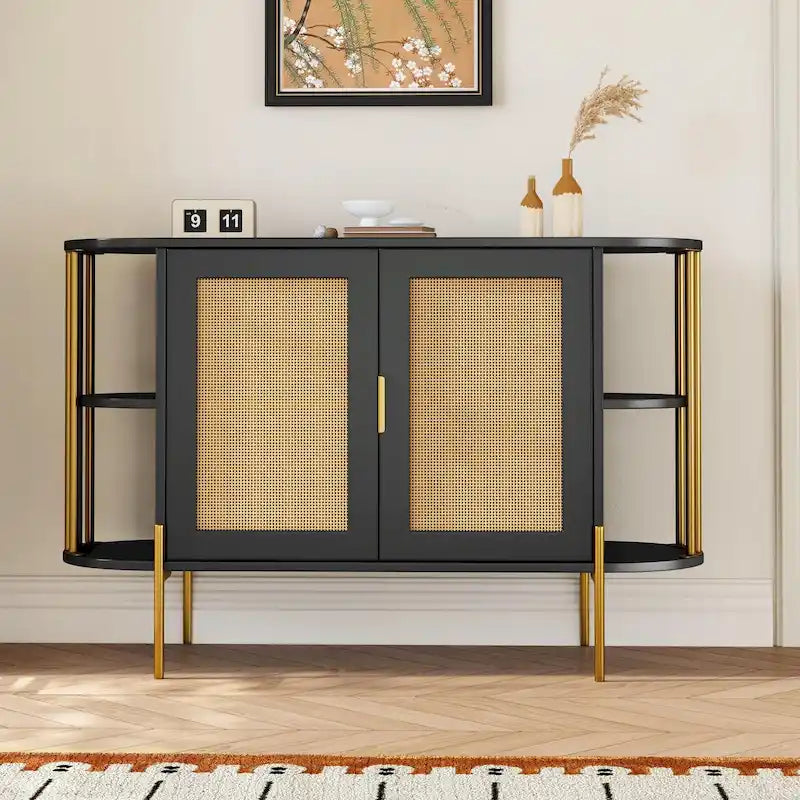 Buffet courbé 2 portes avec plateau doré et portes en rotin tressé