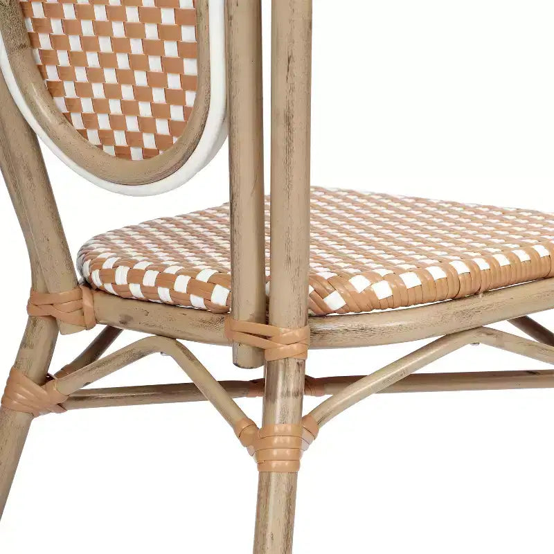 Chaise empilable de bistrot Thonet commerciale intérieure/extérieure Flash Furniture Lourdes, rotin synthétique et cadre en aluminium